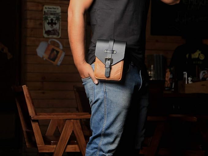 Trip Machine Company Genuine Leather Motorcycle Magnetic Fuel Tank Pouch to Carry All Your Riding Essentials (Vintage Tan)