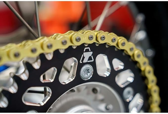 Tusk 520 Gold X-Ring Chain 520x118