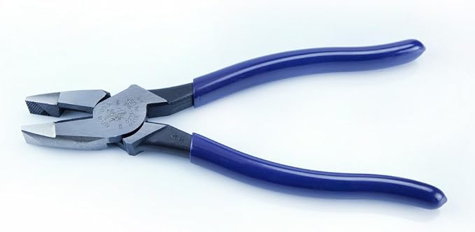 Klein Tools D213-9NE Pliers and D203-8 Needle Nose Pliers