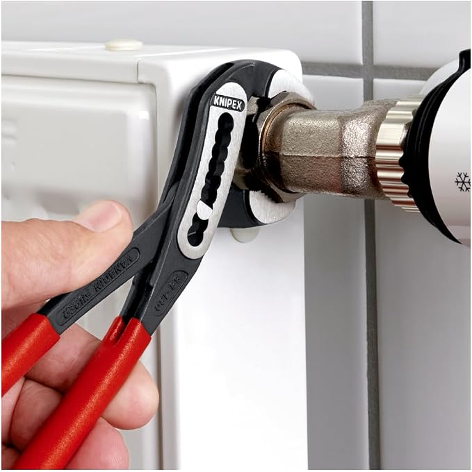 Knipex 7-Inch Alligator Pliers and 10-Inch Cobra Water Pump Pliers Bundle