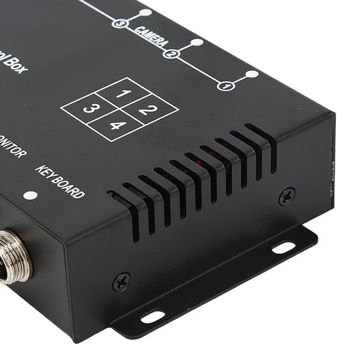 Parking Camera Video Switch 4 Channel Video Splitter Control Box DC12V 24V Image Switch Remote Control High Definition for Truck Bus Boat