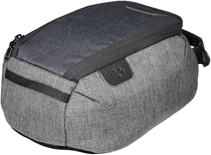ViaTerra Downtown Magnetic Motorcycle Tank Bag | Easy Access, Shape Retention, External Rain Cover Included | Fits All Metal Tanks