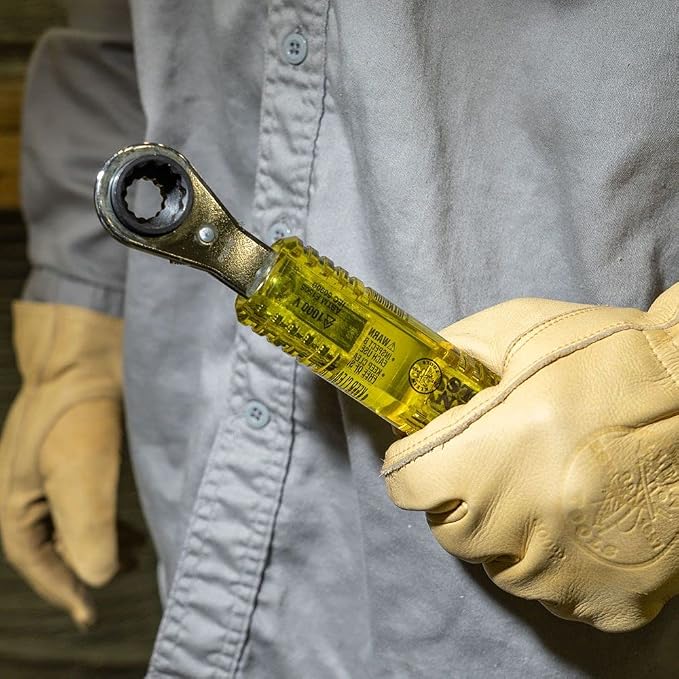 Klein Tools Insulated Lineman's Box Wrench (KT223X4-INS) and High Leverage Side Cutters (D213-9NE)