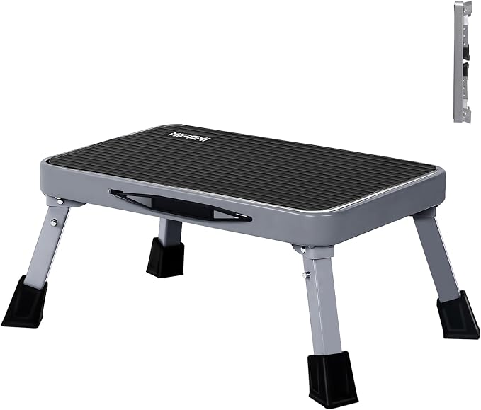 RV Step Stool Foldable 1-Step Ladder Sturdy Metal Stable Step Stool with a Non-Slip Platform Supports up to 500 lb with Non-Slip Rubber Feet, Easy to Carry