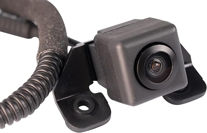 TRQ Rear View Camera Compatible with 2010-2011 Hyundai Tucson