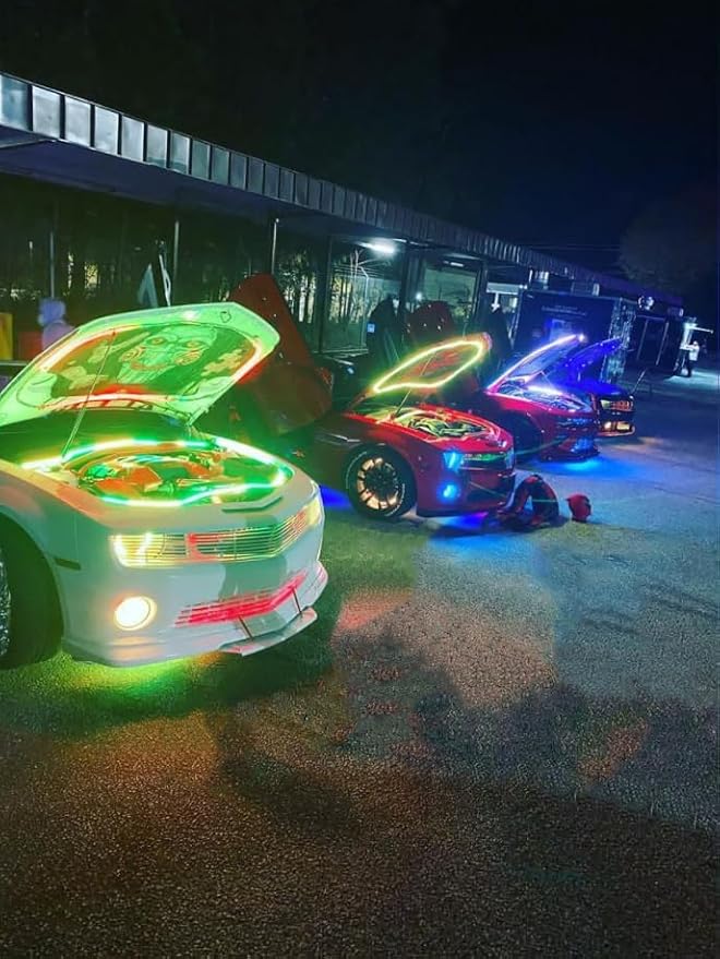 6PCS 4FT 1.2Meters Triple Row Treble Rolls LEDs RGB Dream Color Chasing Flow Chaser Light Strips APP+Remote for Vehicle Car Truck Slingshot Slingtoys Ryker Spyder