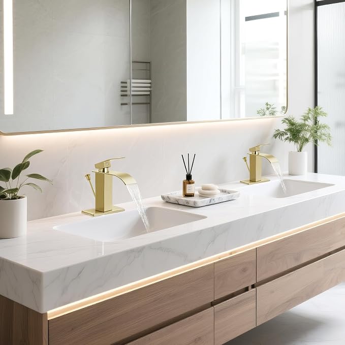Brushed Gold Bathroom Faucet with Lift Rod Drain, Waterfall Bathroom Sink Faucet Modern Single Handle Bathroom Faucte 1 or 3 Hole, RV Mixer Tap Vanity Faucet Washbasin Faucet with Deck