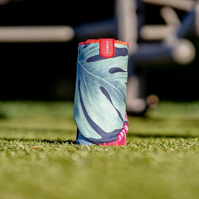 Sprints Athletic Running Towel, Full-Sized, Car Seat Cover - Moisture Wicking (Flamingos)