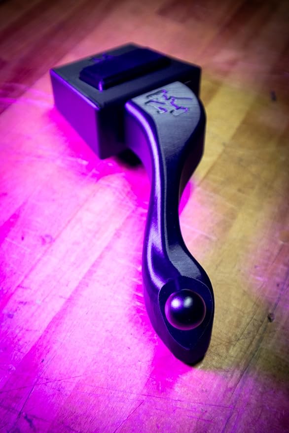 The Runner Smash Mount V3 5th Gen 4Runner Phone Mount w/Basic Phone Holder