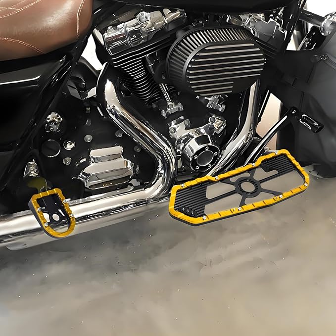 Motorcycle Floorboards Set Driver Front Footboards and Rear Passenger Foot Pegs Kit Offroad MX Style Fit for Harley Touring Road King Road Glide Electra Glide Street Glide (Yellow Edge)
