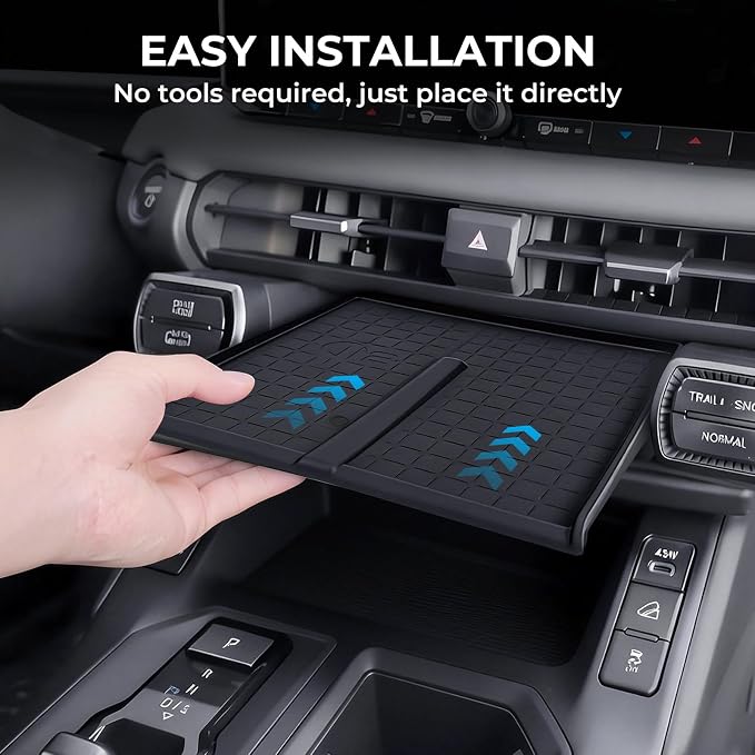 Wireless Charging Protective Mat for Toyota RAV4 2026, Center Console Interior Accessories Silicone Anti-Slip Wireless Charger Cover Pad for 2026 RAV 4, Black