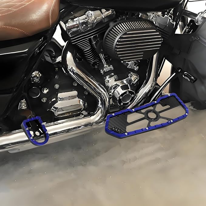 Motorcycle Floorboards Set Driver Front Footboards and Rear Passenger Foot Pegs Kit Offroad MX Style Fit for Harley Touring Road King Road Glide Electra Glide Street Glide (Blue Edge)