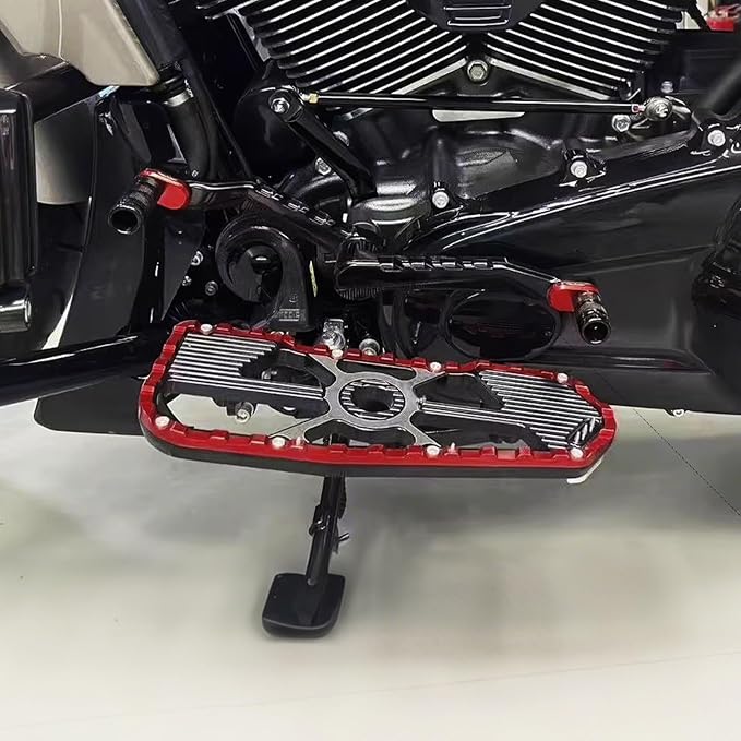 Motorcycle Floorboards Driver Footboards Wide Foot Pegs Board Pedal Compatible with Touring Electra Road Street Glide Softail Road King Red Edge