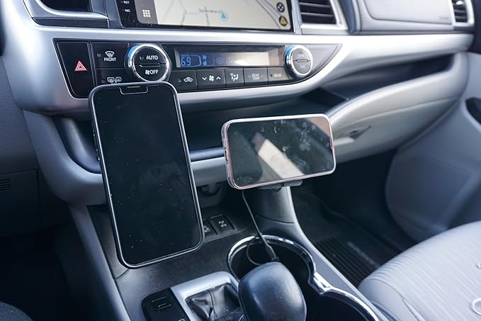 Phone Charger Mount for Toyota Highlander Compatible MagSafe