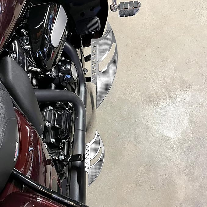 Motorcycle Floorboards Set Driver Passenger Footboards Front Rear Foot Pegs Fit For Harley Touring Road Glide Electra Glide Street Glide Softail Dyna (Chrome)