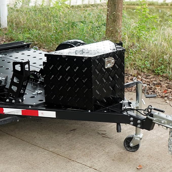 VEVOR Trailer Tongue Box, Heavy Duty Trailer Tongue Tool Box Storage Organizer with Lock & Keys, Utility Tool Chest for Pickup Truck Bed, RV, SUV, Off-Road Vehicle, Aluminum, 29" x 16.2" x 18", Black