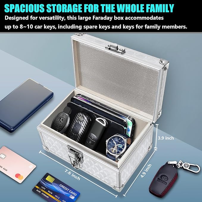 Faraday Signal Blocking Box for Car Key Fob, Keyless Entry Car Key Fob Protector Shielding Cage (3D Silver)