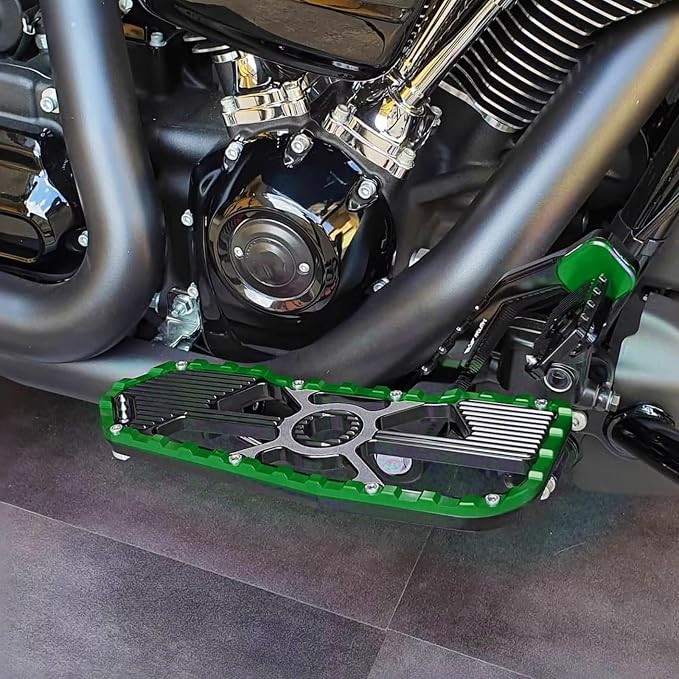 Motorcycle Floorboards Driver Passenger Footboards Wide Foot Pegs Board Pedal Compatible with Touring Electra Road Street Glide Softail Road King (Front Floorboards-Green Edge)