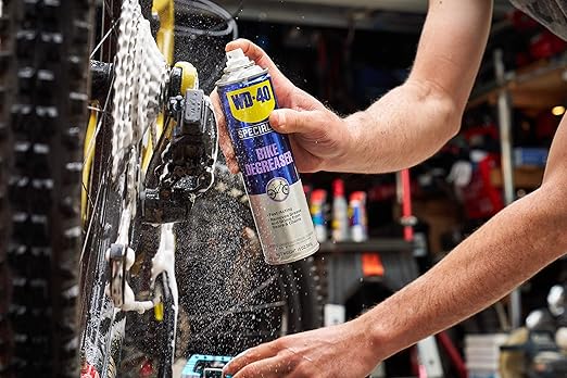 WD-40 Specialist Bike Degreaser & Dry Chain Lube Bundle (10 OZ, 4 OZ)