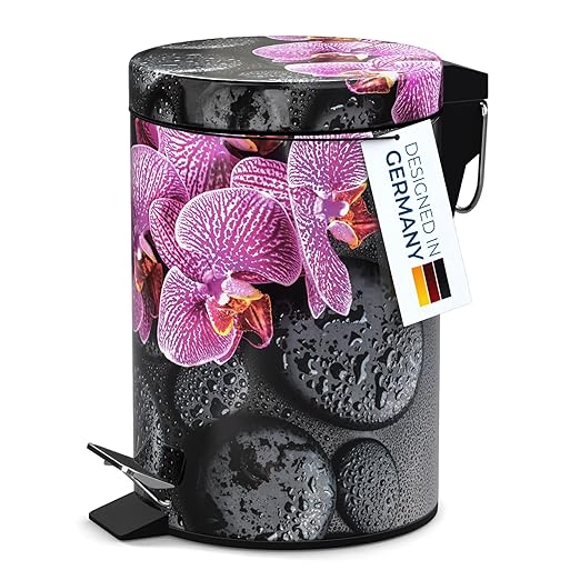 Sanilo Small Bathroom Trash Can with Lid [1.3 Gallon] - Lidded Tiny Trashcan for Garbage - Mini Metal Bin with Soft Closing Mechanism - Bath Room Accessoire Wastebin with Inner Bucket (Madeira)